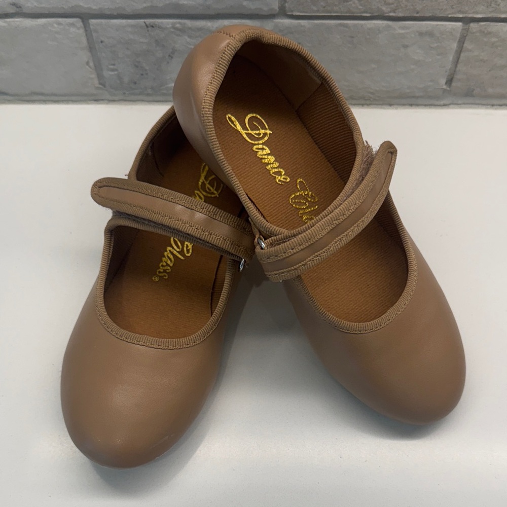 Classic Tan Kids tap shoes - Picture 3 of 6